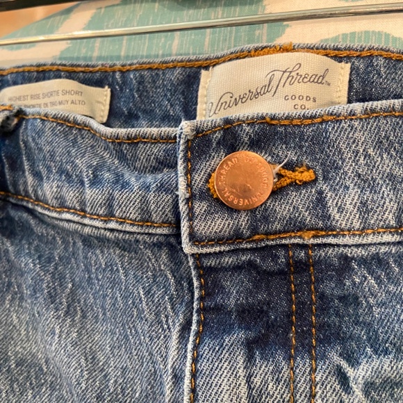 Universal Thread Sz 14 denim shorts - Picture 7 of 7